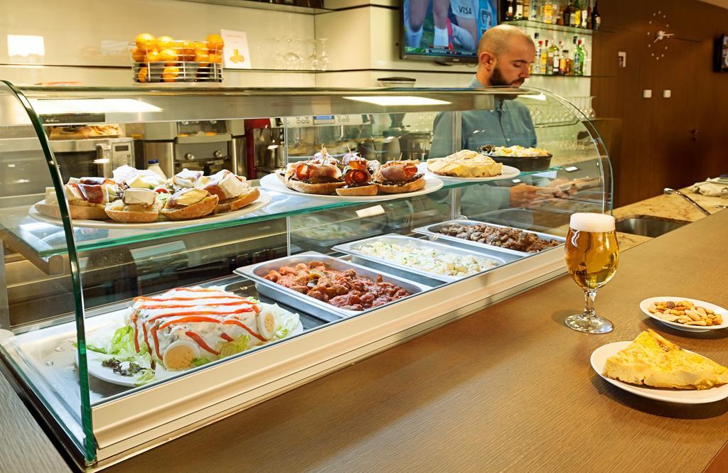 Ibis Budget Lleida Eksteriør billede