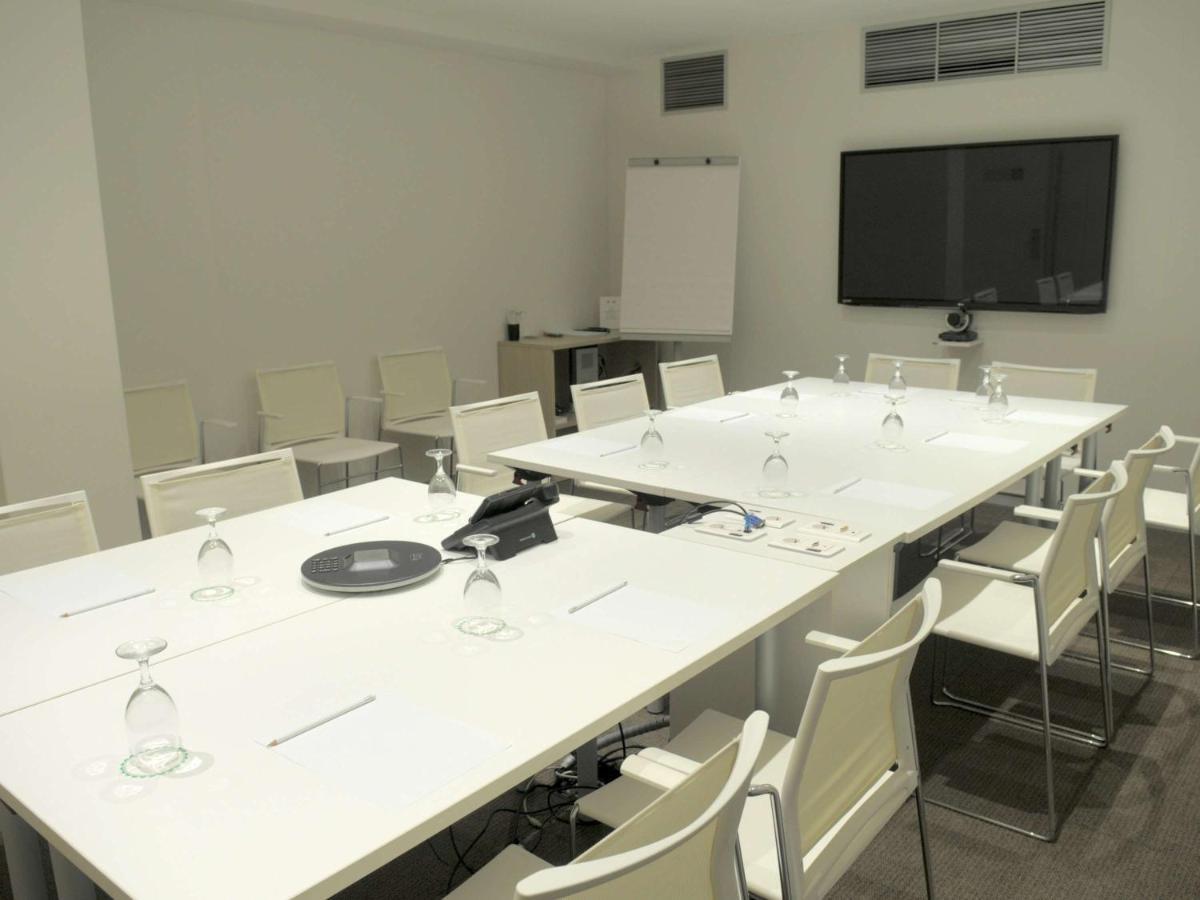 Ibis Budget Lleida Eksteriør billede